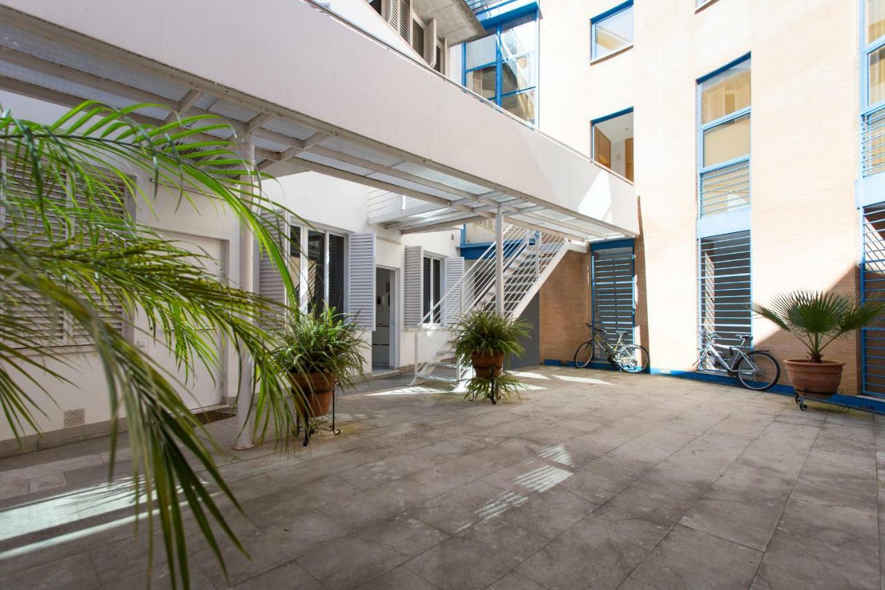 Lr2 Private Terrace & Parking Right In The City Center — Photos 2